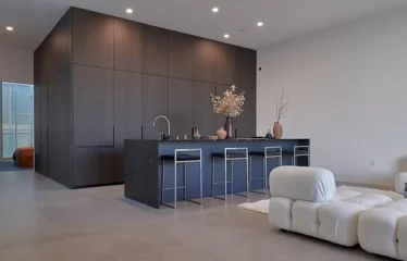 Hyper-Luxury Residences, 1bed 1.5bath 1,427 sqft unit