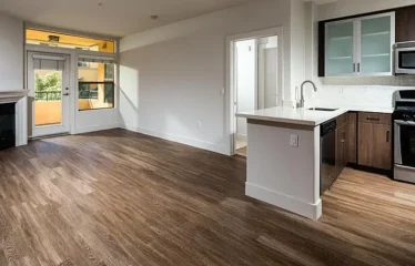 2bed 2bath unit in Los Angeles